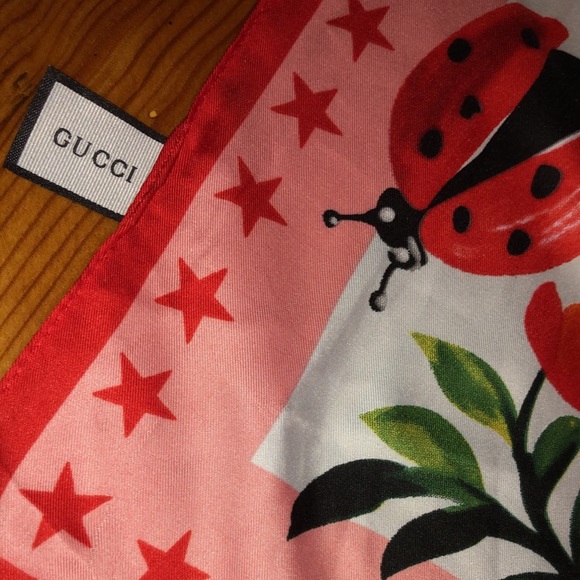 Gucci L’aveugle Par Amour Silk Scarf - Picture 4 of 5